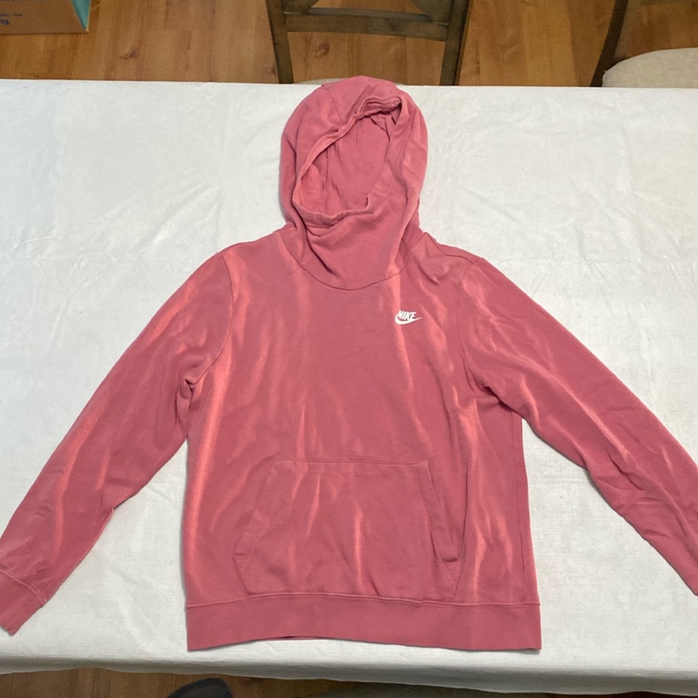 Blush pink Nike hoodie size medium in good condition